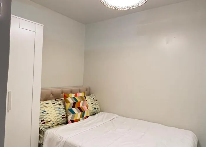 Chevlex Casa Near Mall Of Отель Манила