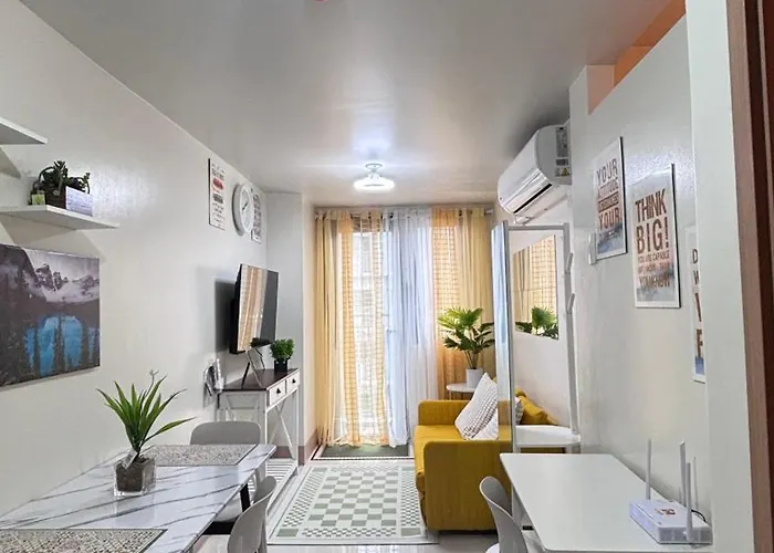 Отель Chevlex Casa Near Mall Of Манила