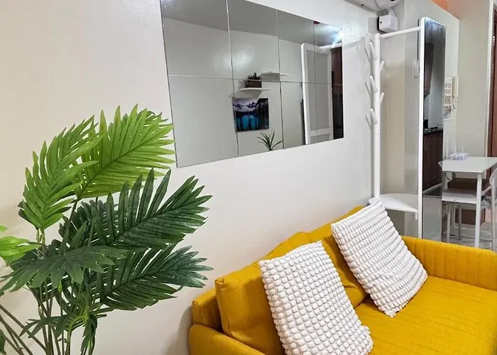 Chevlex Casa Near Mall Of Манила